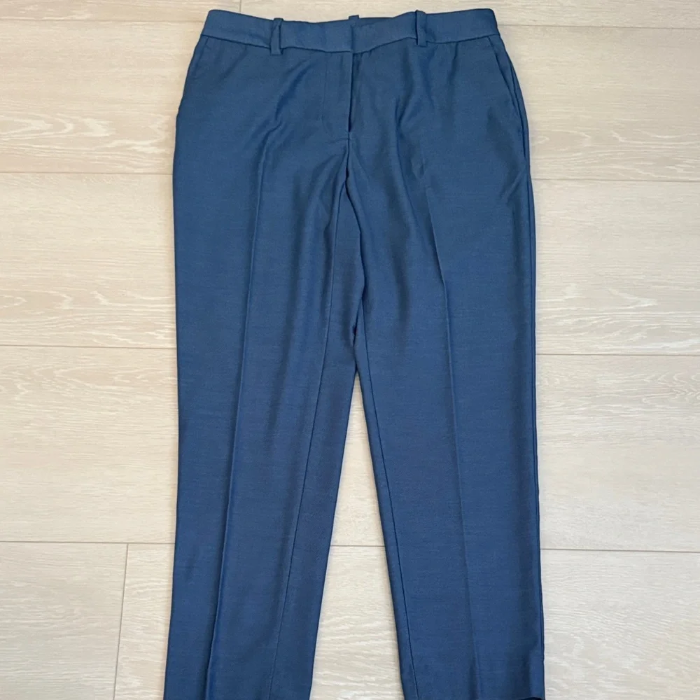 ✨ DKNY Women's Classic Blue Trousers Tailored Fit - Picture 2 of 9